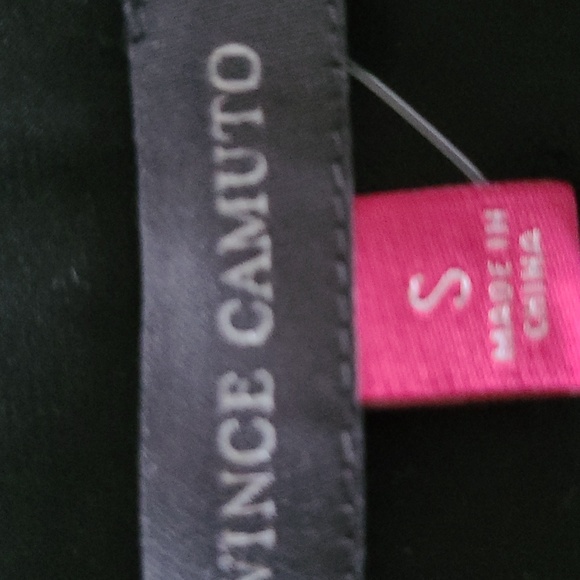 Vince Camuto blouse..size S - Picture 2 of 4